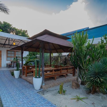 Danka Vacation Home Seribu Esterno foto